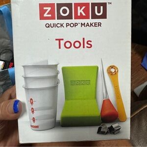 ZOKU TOOLS Quick POP Popsicle Maker 8-Piece Set‎ New Open Box